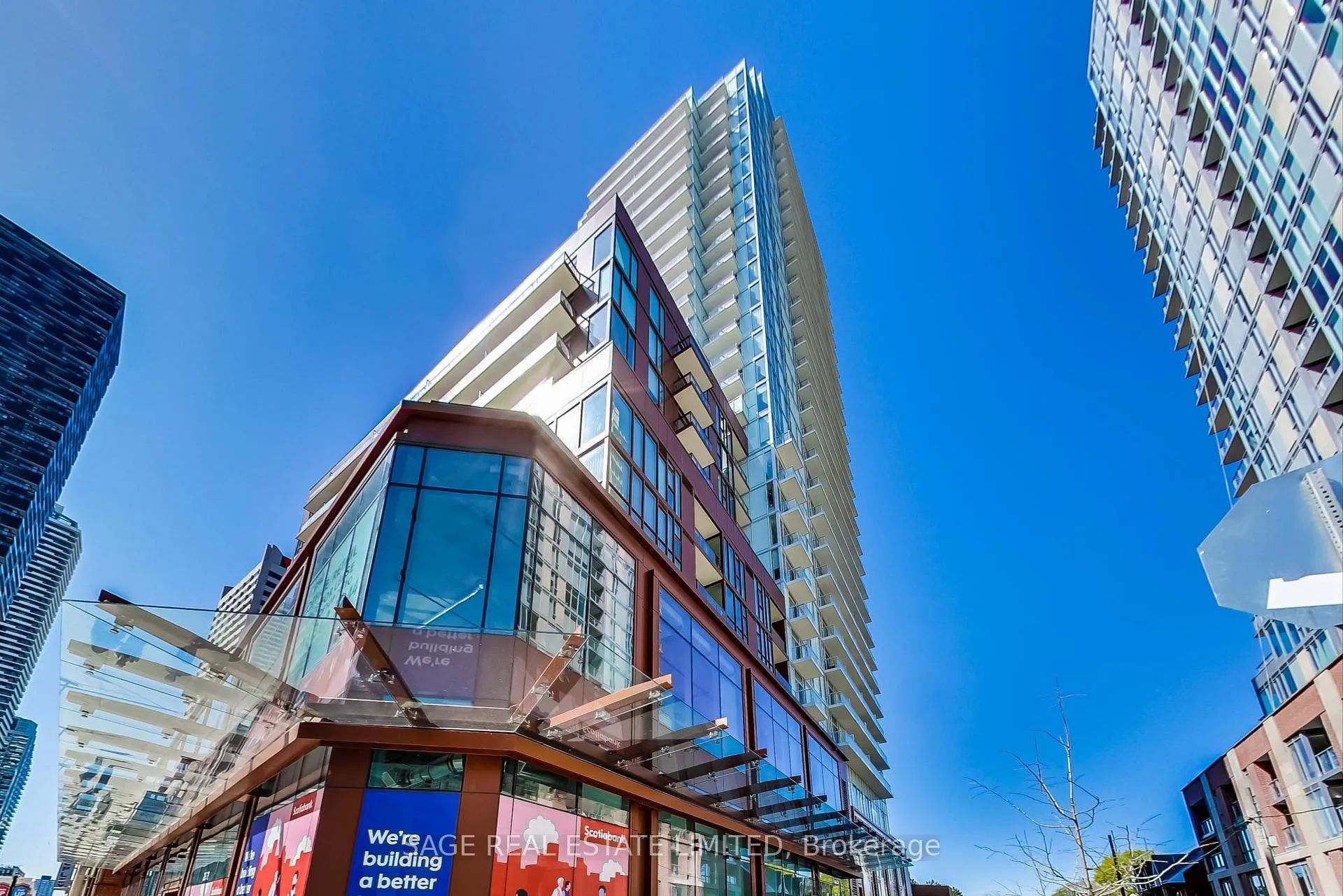 Photo 8 of Unit 816, 33 Helendale Avenue, Toronto, Yonge-Eglinton — HOMEH