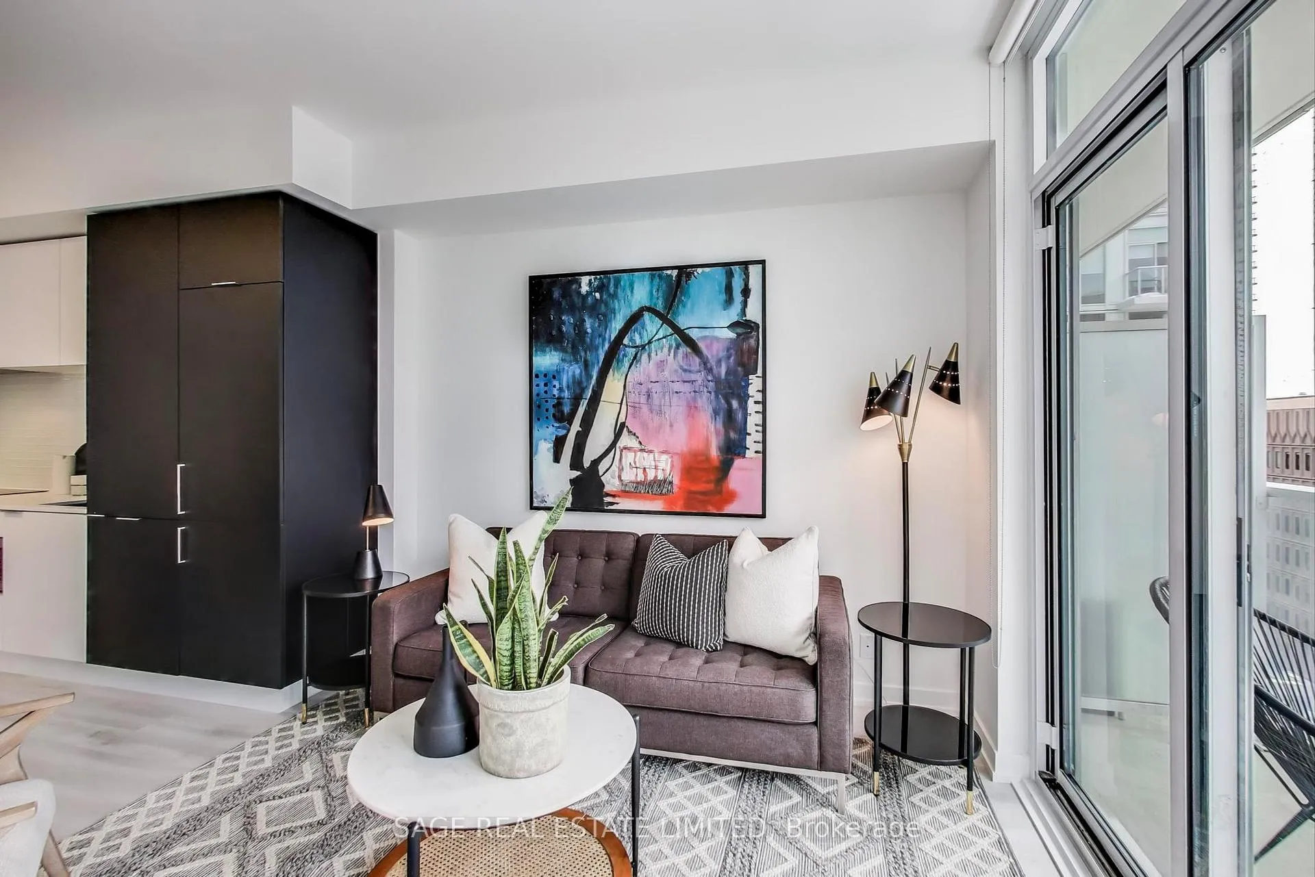 Photo 21 of Unit 816, 33 Helendale Avenue, Toronto, Yonge-Eglinton — HOMEH