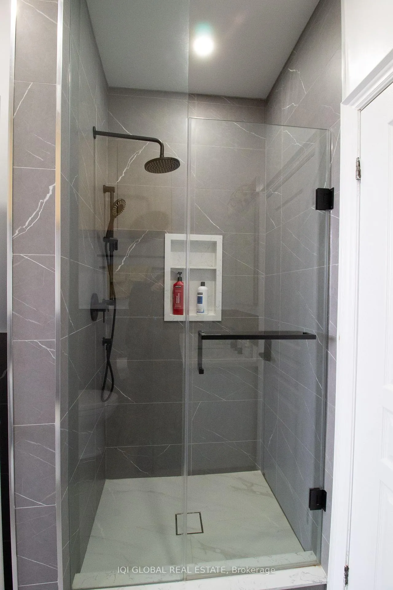 Photo 21 of Unit 05, 2352 Middlefield Road, Markham, Middlefield — HOMEH