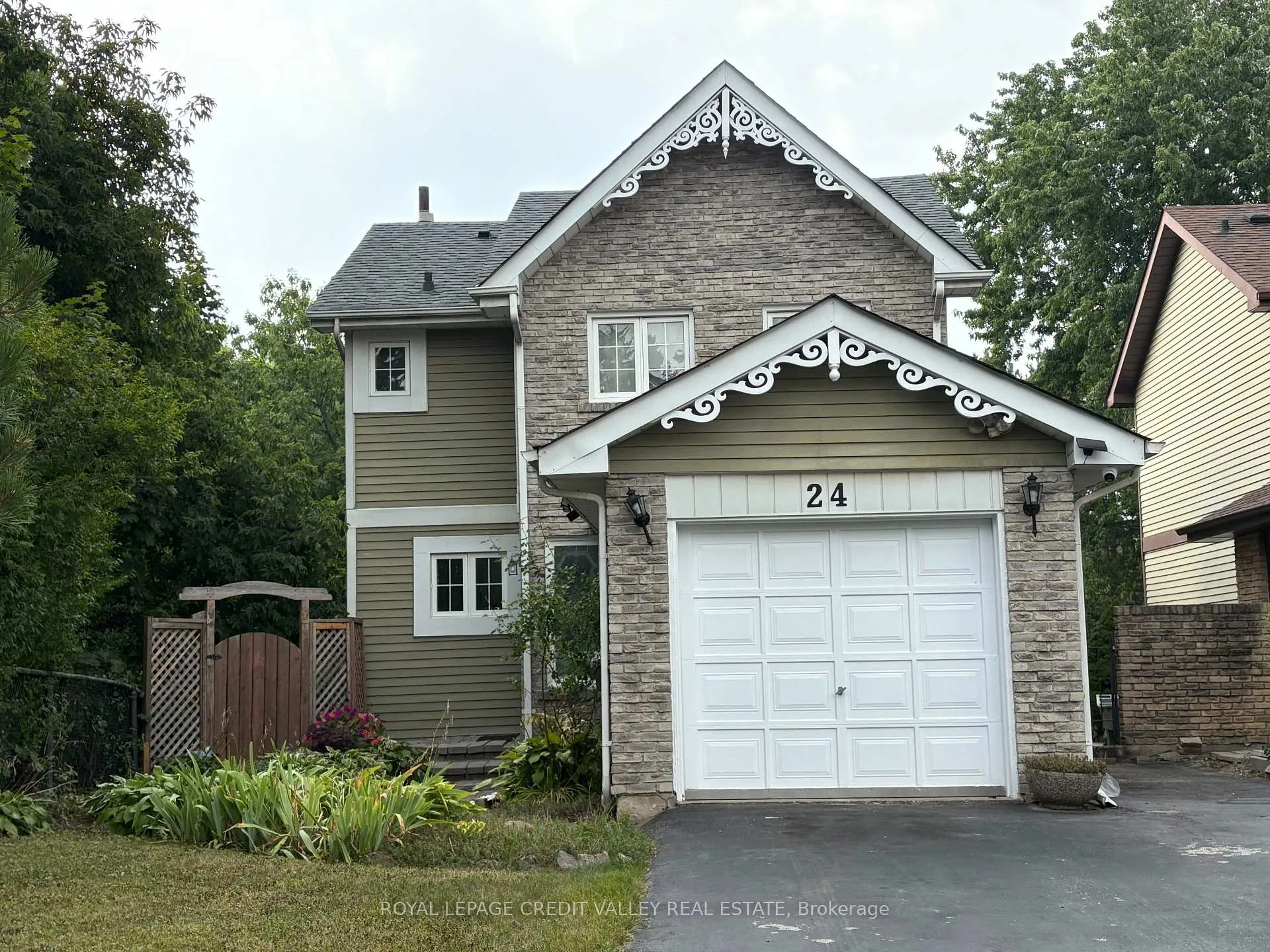 Front of 24 Sutter Avenue