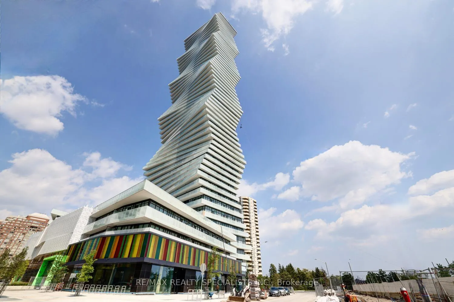 Front of Unit 2008, 3883 Quartz Road