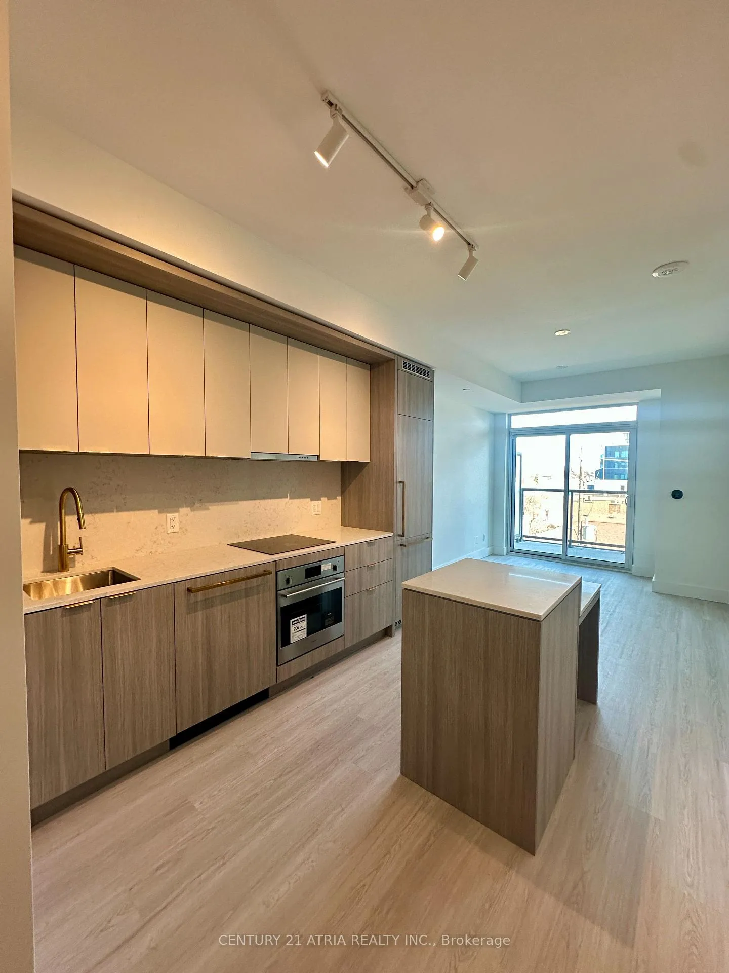 Photo 1 of Unit 320, 625 Sheppard Avenue E, North York, Bayview Village — HOMEH