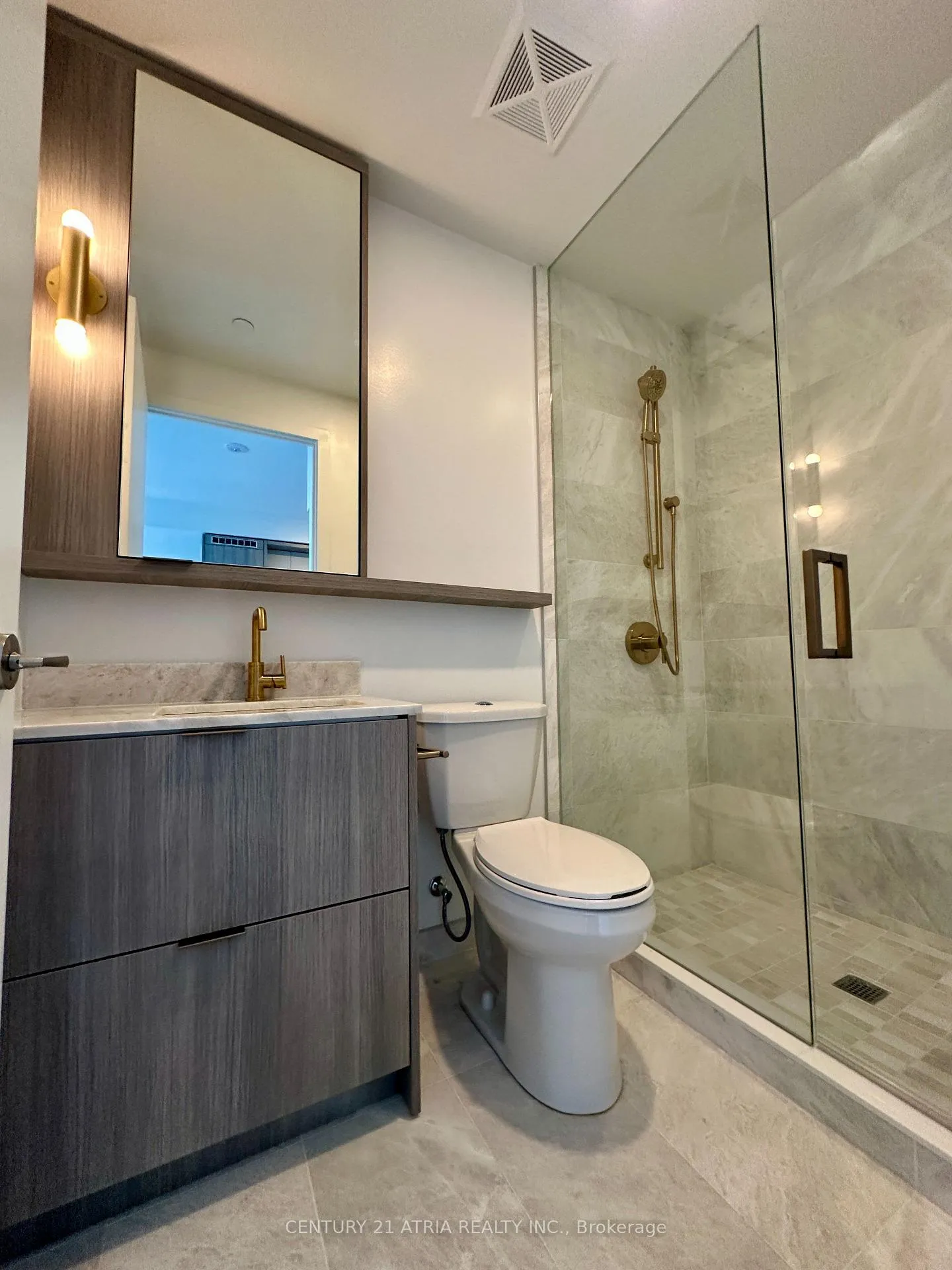 Photo 9 of Unit 320, 625 Sheppard Avenue E, North York, Bayview Village — HOMEH