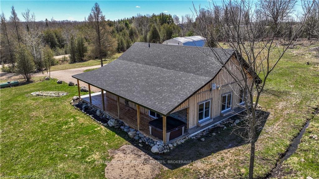 Photo 9 of 540291 Sideroad 80, Chatsworth — HOMEH