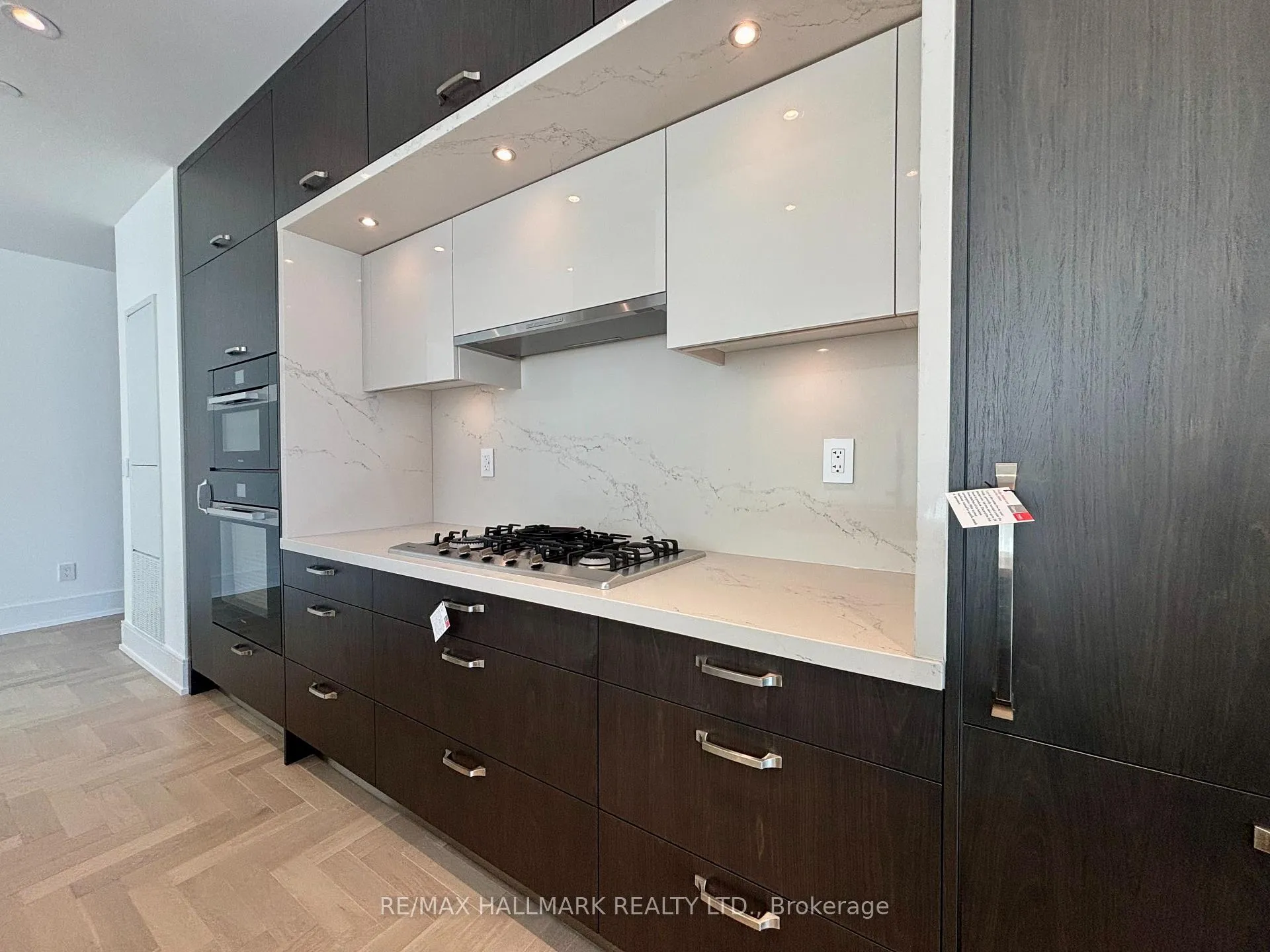 Photo 10 of Unit 907, 155 Merchants' Wharf, Toronto, Waterfront Communities — HOMEH
