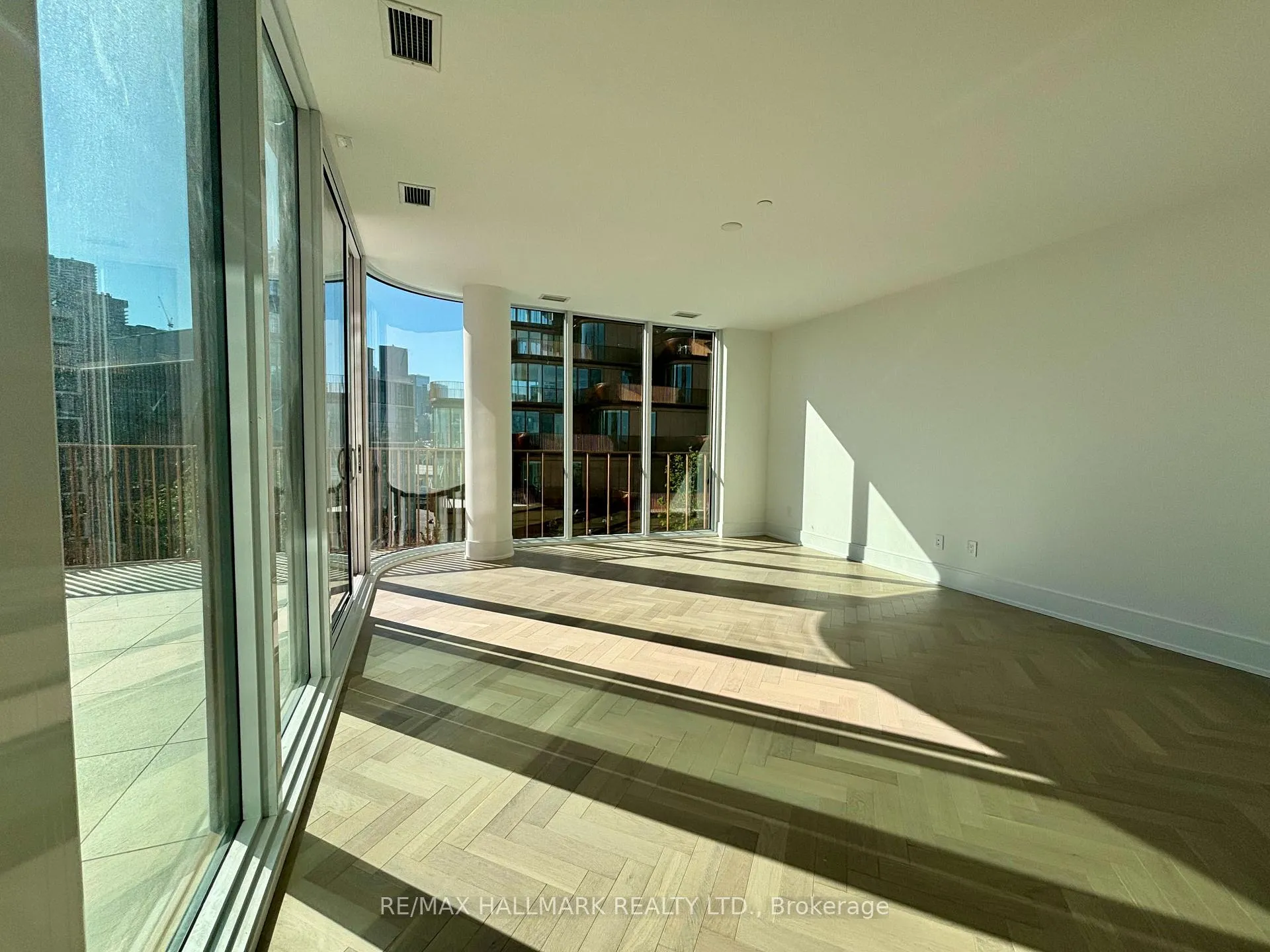 Photo 15 of Unit 907, 155 Merchants' Wharf, Toronto, Waterfront Communities — HOMEH