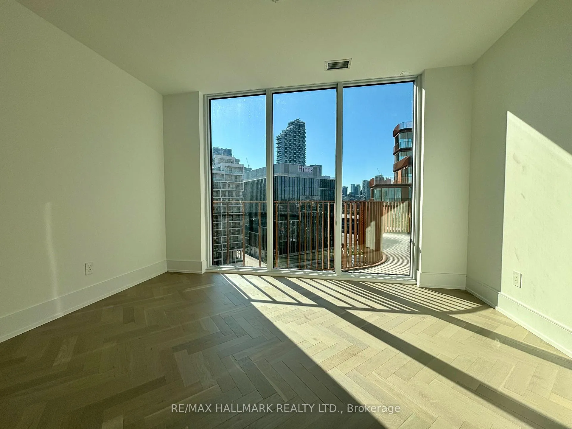 Photo 24 of Unit 907, 155 Merchants' Wharf, Toronto, Waterfront Communities — HOMEH