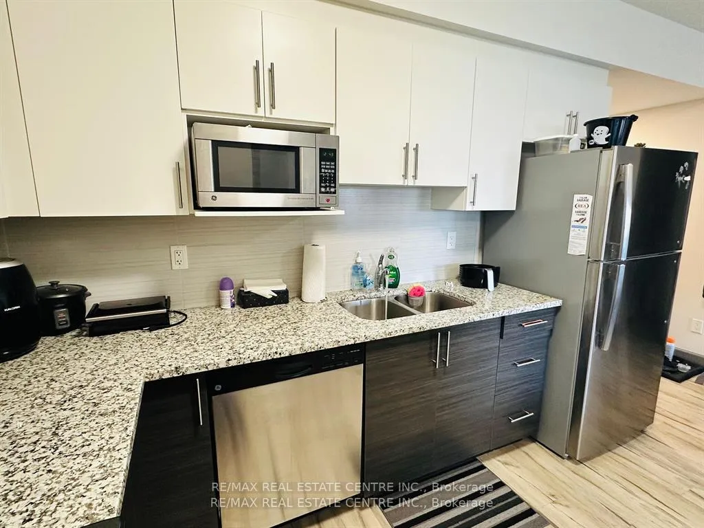 Photo 12 of Unit 2818, 258B Sunview Street, Waterloo — HOMEH