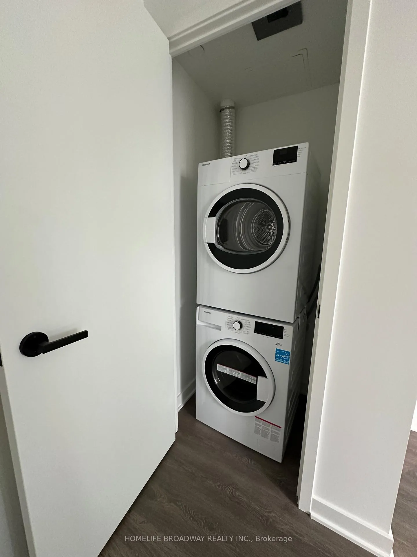 Photo 7 of Unit 1909, 55 Charles Street E, Toronto, Church-Yonge Corridor — HOMEH