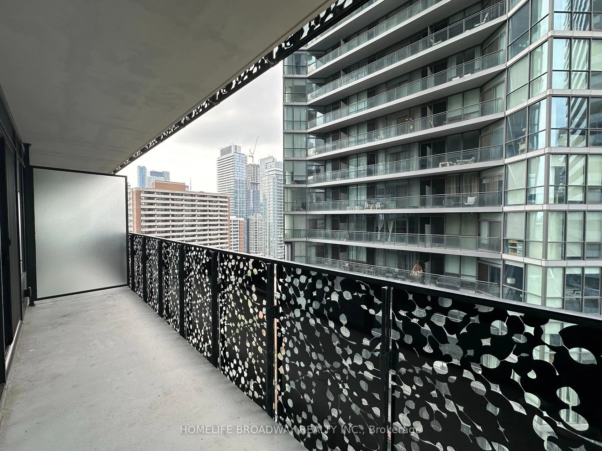 Photo 8 of Unit 1909, 55 Charles Street E, Toronto, Church-Yonge Corridor — HOMEH