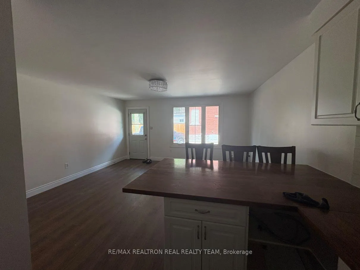 Front of Unit #C1, 1129 Cannon Street E
