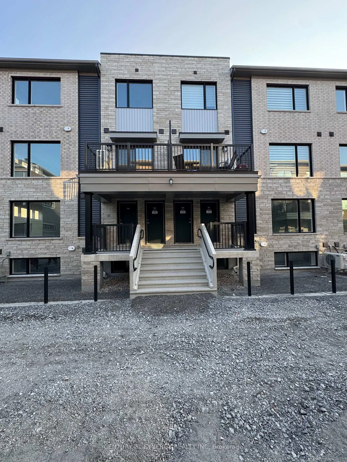 Photo 1 of 707 Arcadian Private, Ottawa, Kanata - Morgan's Grant/South March — HOMEH
