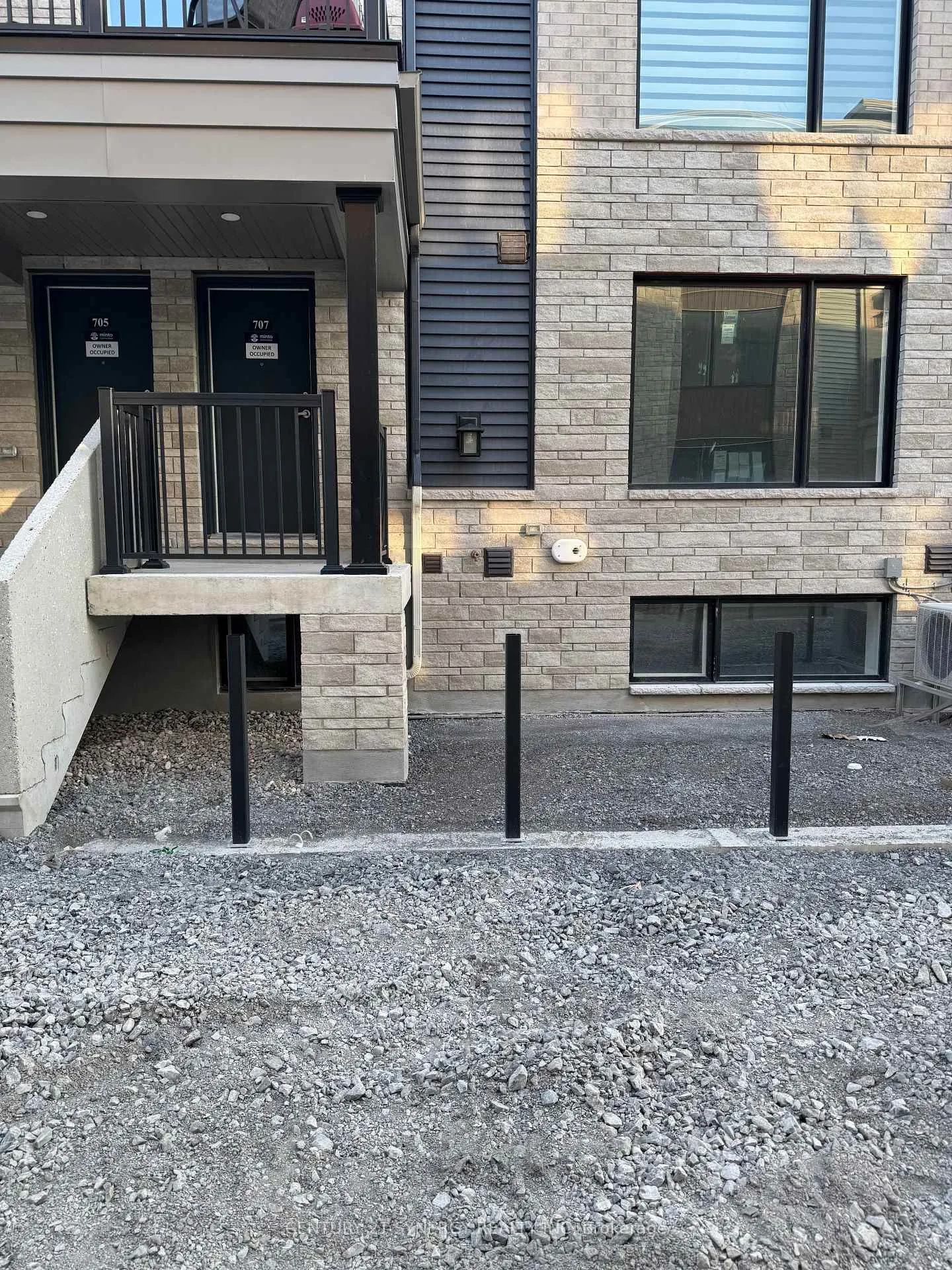 Photo 2 of 707 Arcadian Private, Ottawa, Kanata - Morgan's Grant/South March — HOMEH