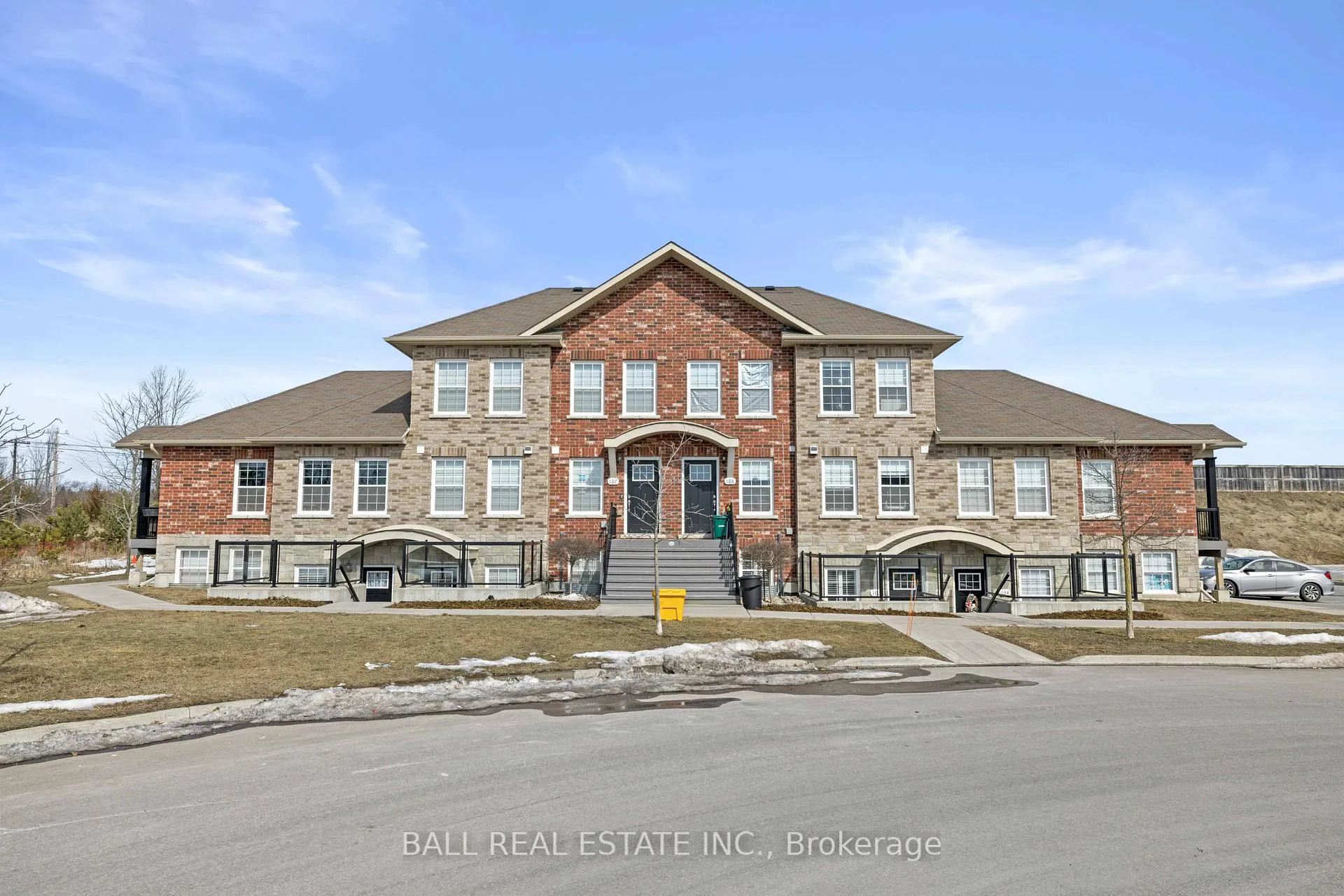 Front of Unit #103, 430 Lonsberry Drive