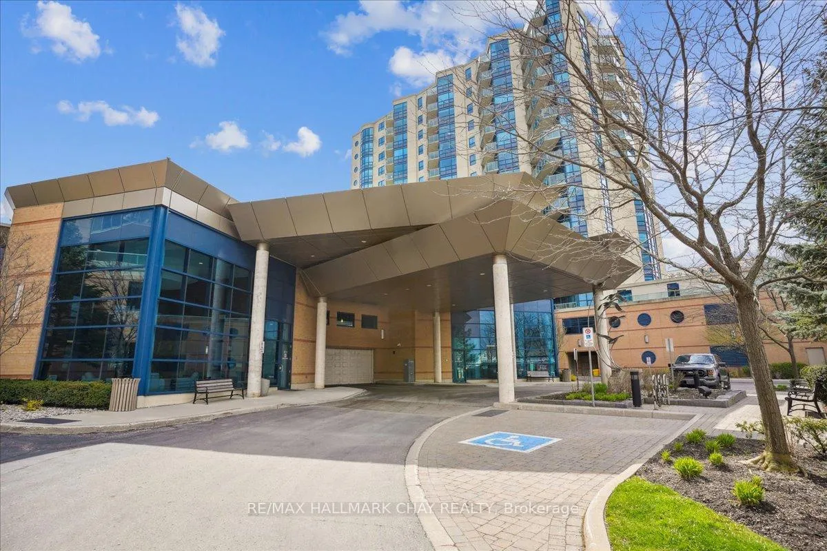 Photo 3 of Unit 703, 33 Ellen Street, Barrie, Lakeshore — HOMEH