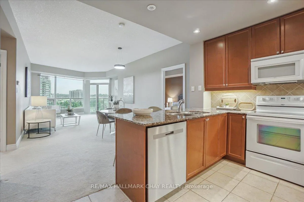 Photo 12 of Unit 703, 33 Ellen Street, Barrie, Lakeshore — HOMEH