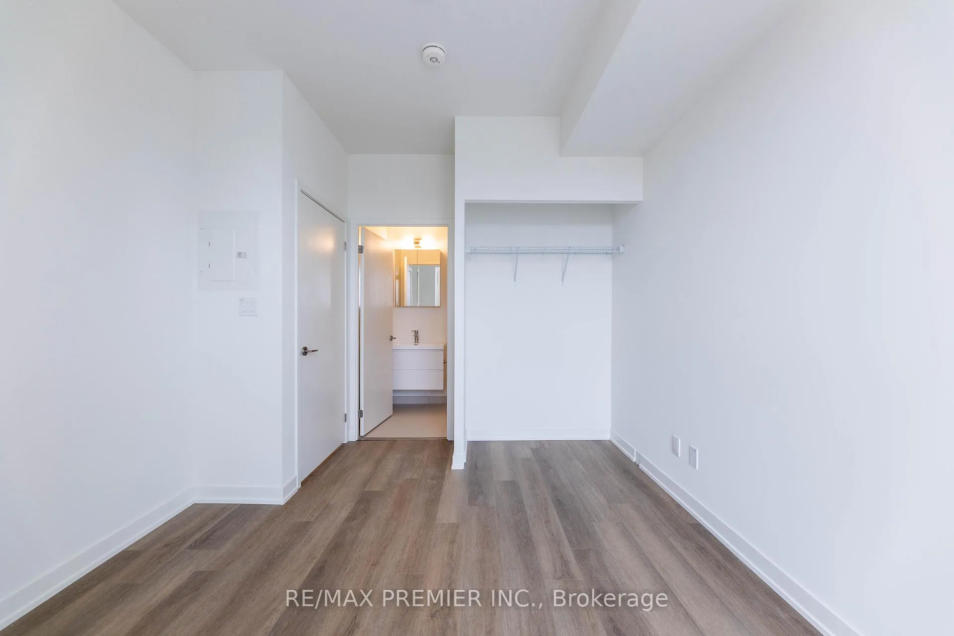 Photo 16 of Unit 708, 292 Verdale Crossing, Markham, Unionville — HOMEH