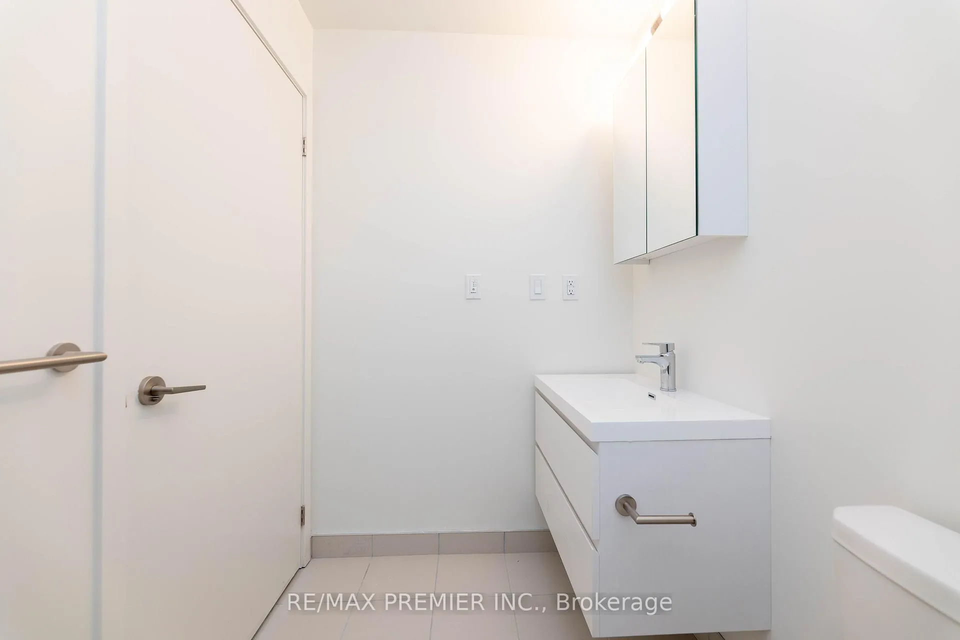 Photo 18 of Unit 708, 292 Verdale Crossing, Markham, Unionville — HOMEH