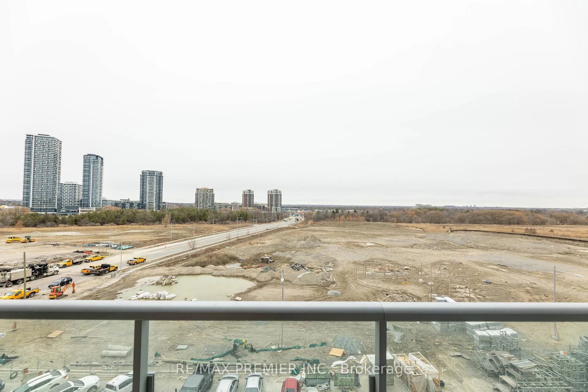 Photo 23 of Unit 708, 292 Verdale Crossing, Markham, Unionville — HOMEH
