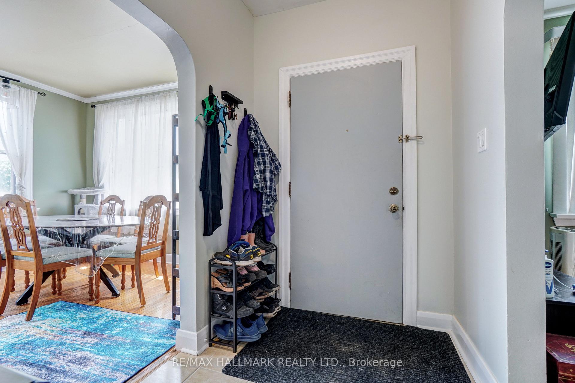 Photo 7 of 528 Big Bay Point Road, Barrie, Painswick North — HOMEH