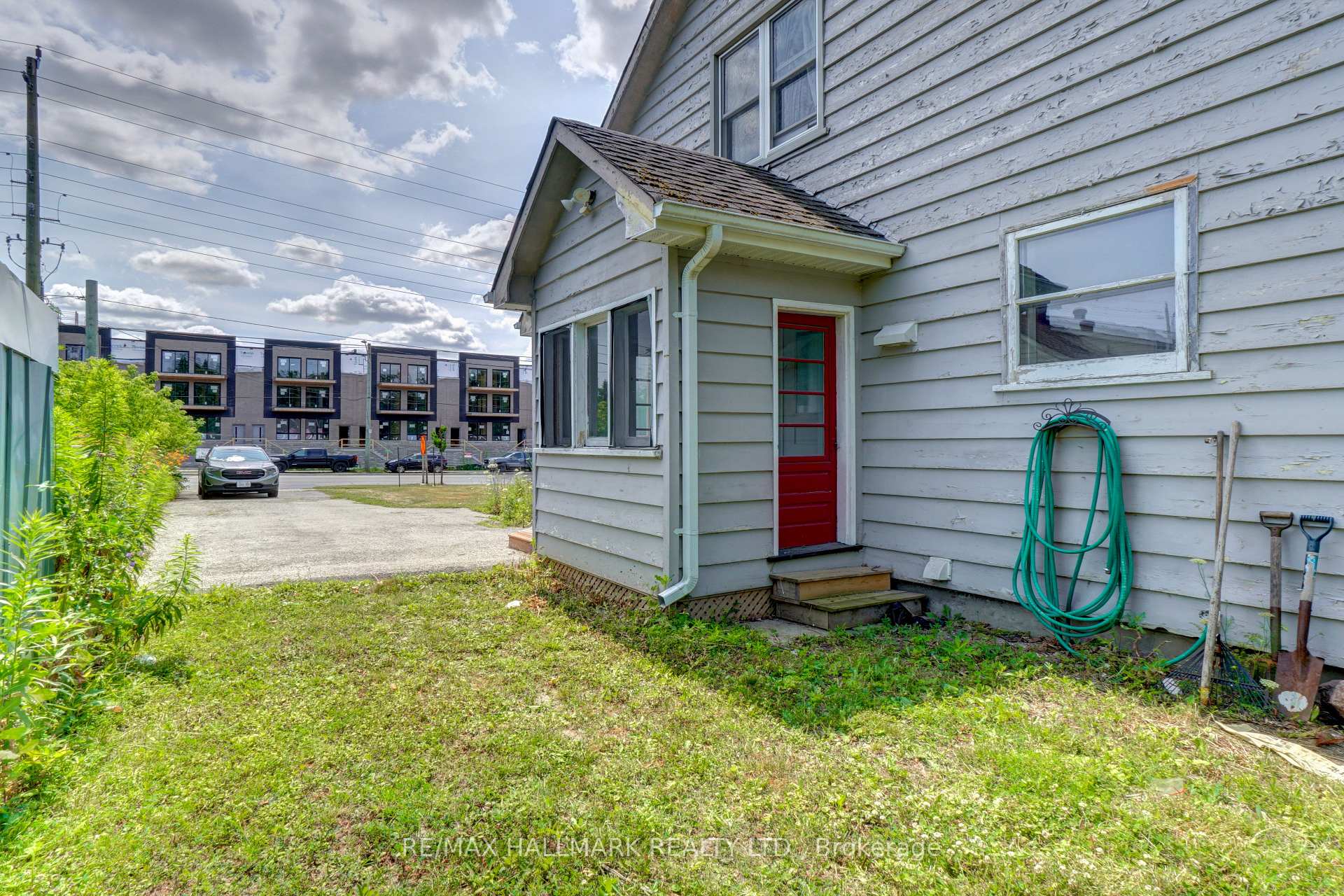 Photo 37 of 528 Big Bay Point Road, Barrie, Painswick North — HOMEH