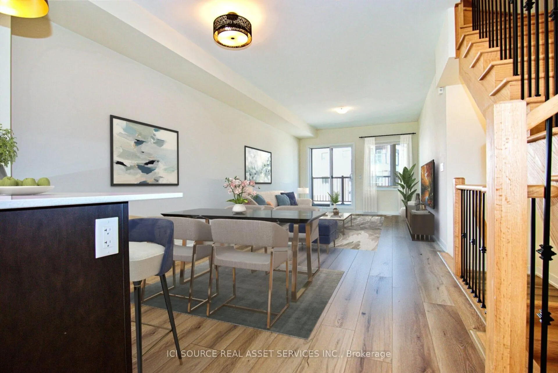 Photo 4 of Unit 702, 1695 Dersan Street, Pickering, Duffin Heights — HOMEH