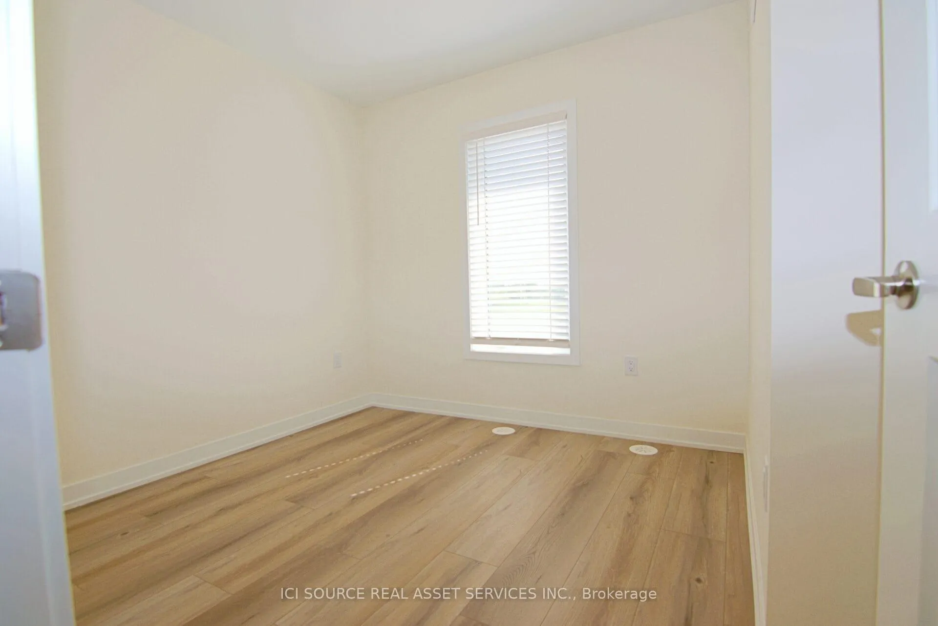 Photo 14 of Unit 702, 1695 Dersan Street, Pickering, Duffin Heights — HOMEH