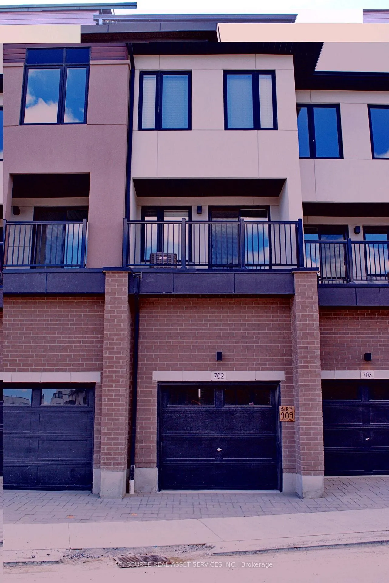 Photo 16 of Unit 702, 1695 Dersan Street, Pickering, Duffin Heights — HOMEH