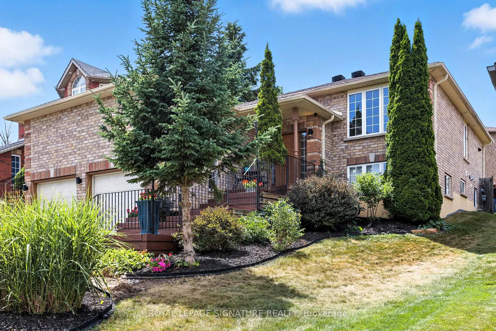 Photo 1 of Unit Main, 20 Pacific Avenue, Barrie, Little Lake — HOMEH