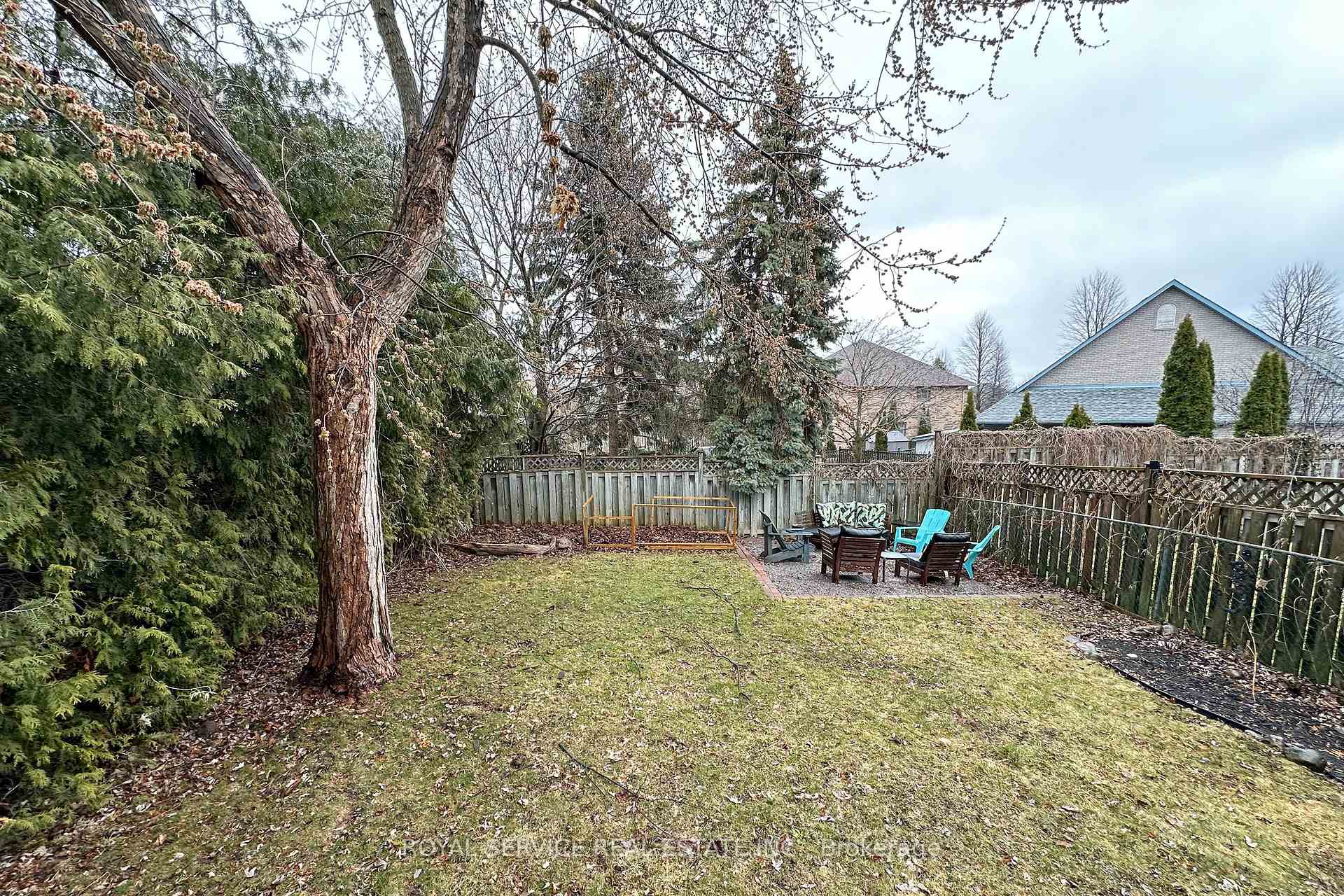 Photo 20 of 992 Fraser Court, Cobourg — HOMEH