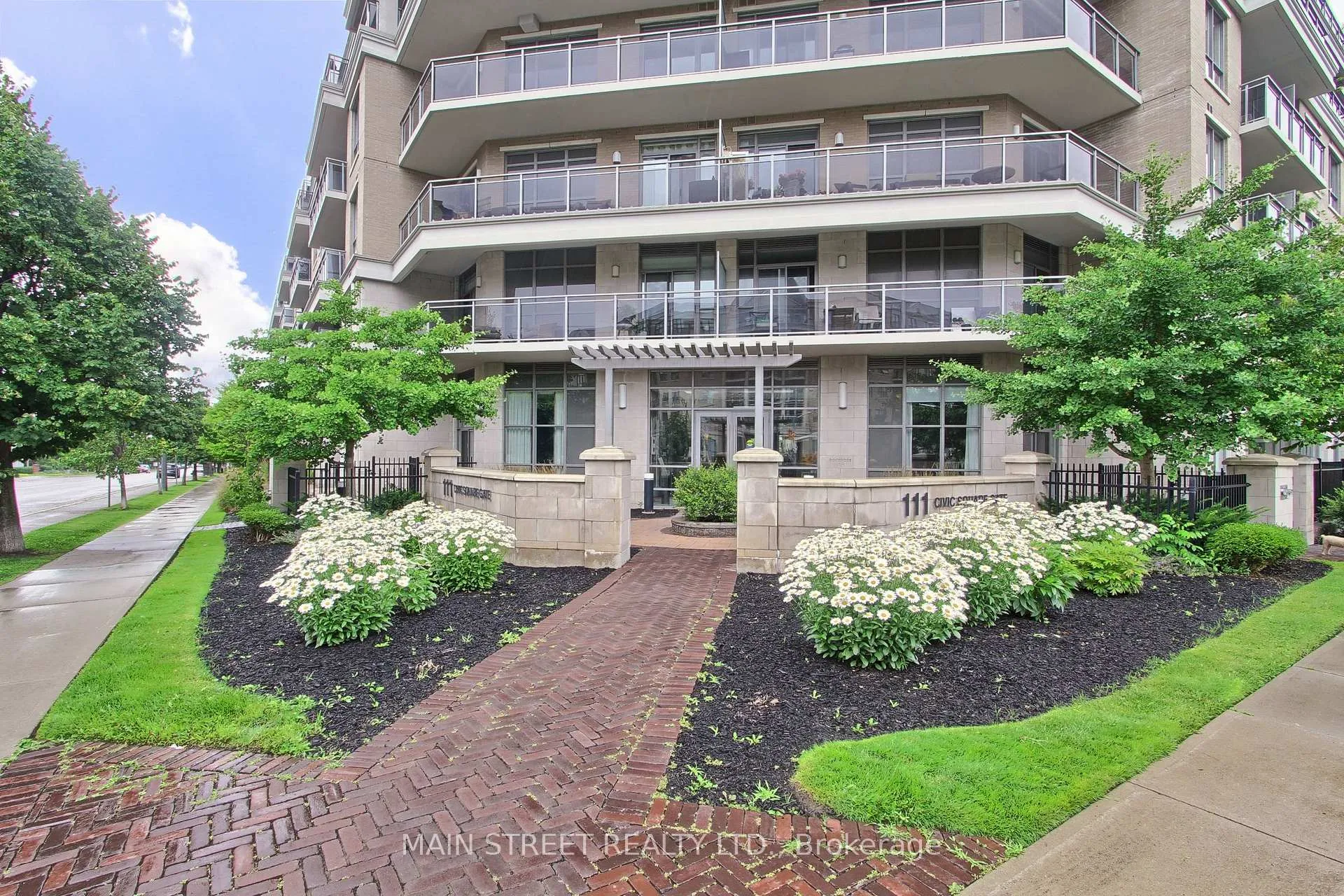 Photo 2 of Unit 514, 111 Civic Square Gate, Aurora, Bayview Wellington — HOMEH