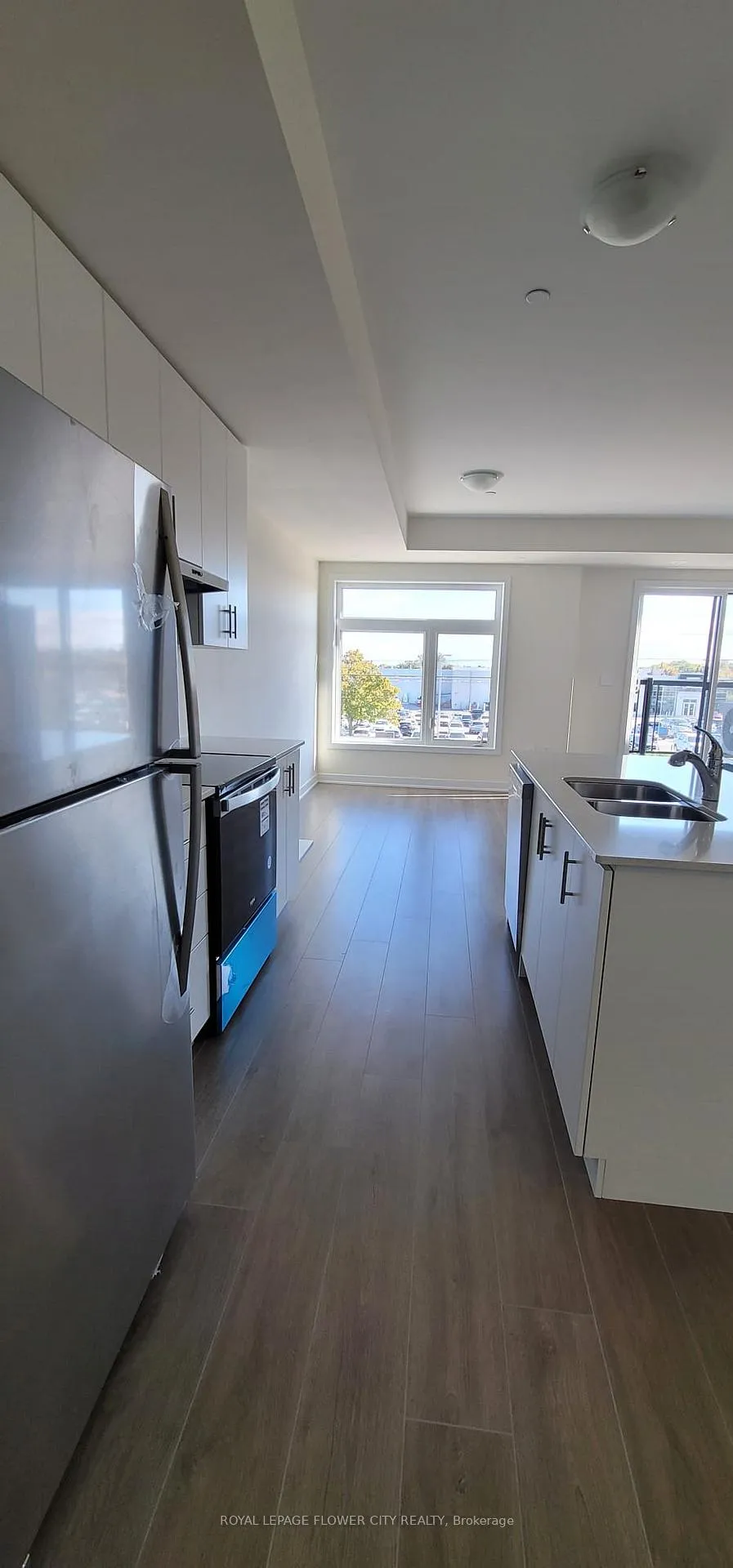 Photo 5 of Unit 324, 755 Omega Drive, Pickering, Town Centre — HOMEH