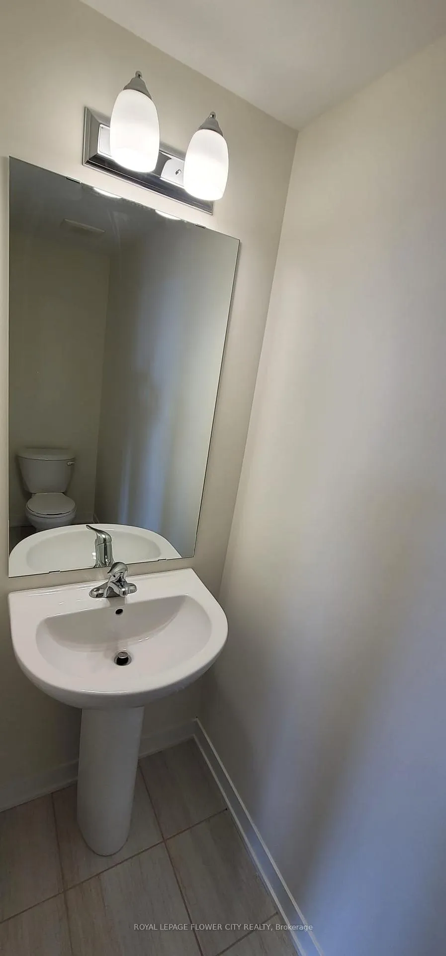 Photo 10 of Unit 324, 755 Omega Drive, Pickering, Town Centre — HOMEH