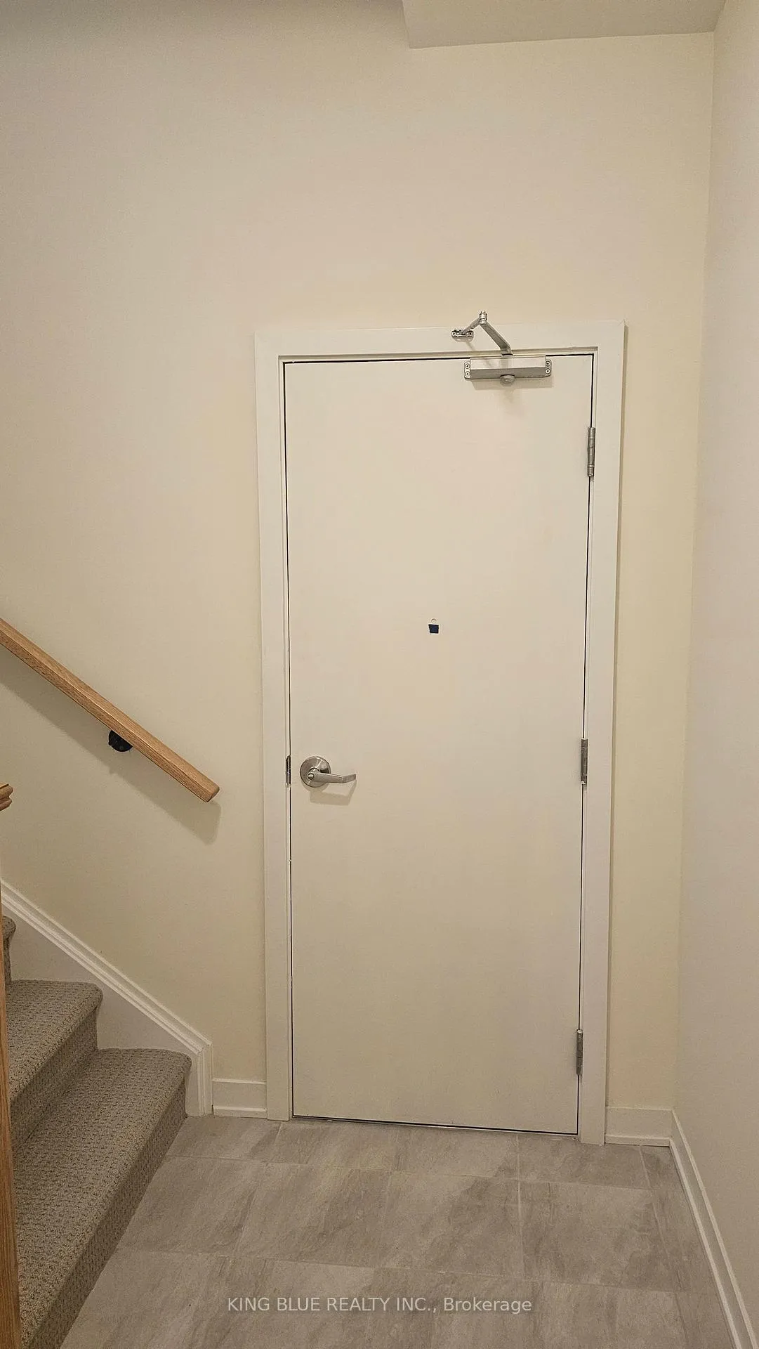 Photo 7 of #1415 - 1695 Dersan Street, Pickering, Duffin Heights — HOMEH