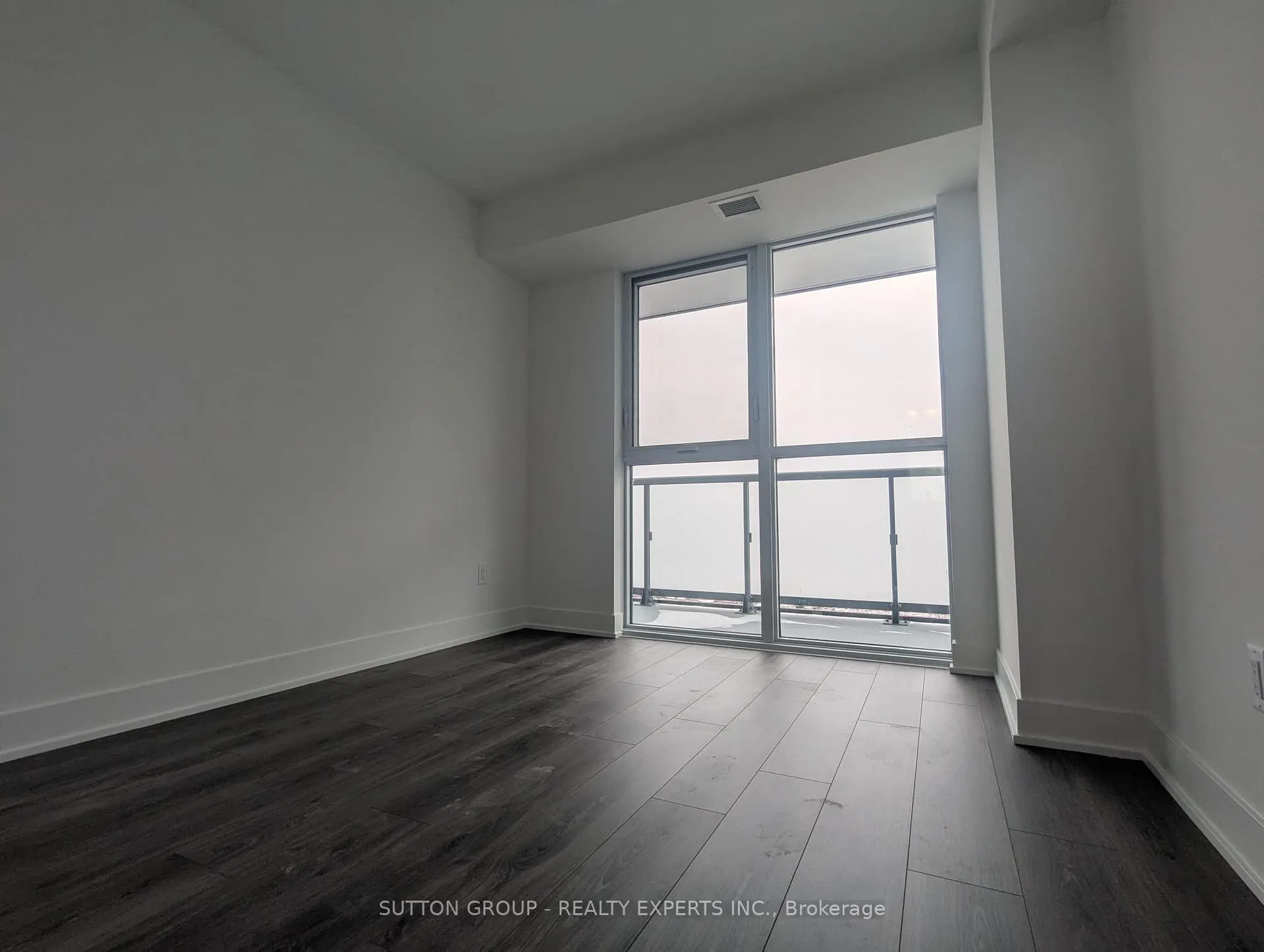 Photo 11 of Unit 1810, 2545 Simcoe Street N, Oshawa, Windfields — HOMEH