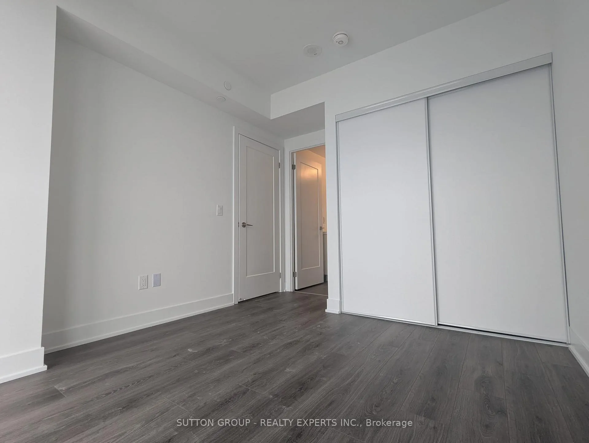 Photo 12 of Unit 1810, 2545 Simcoe Street N, Oshawa, Windfields — HOMEH