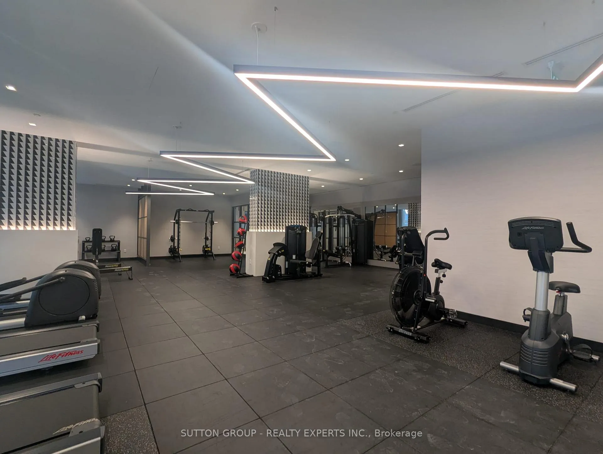 Photo 29 of Unit 1810, 2545 Simcoe Street N, Oshawa, Windfields — HOMEH