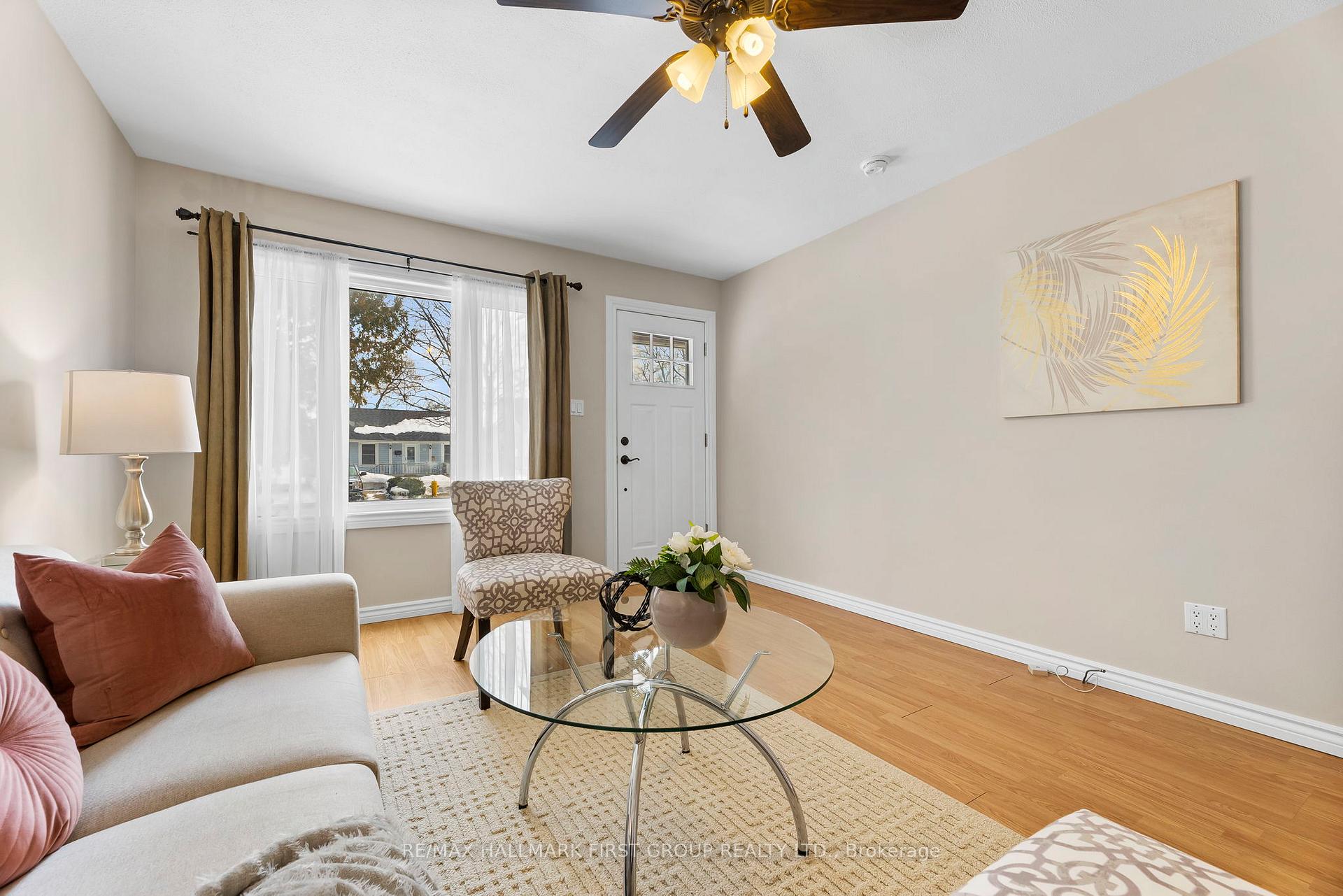 Photo 5 of 24 Maple Street, Ajax, Central — HOMEH