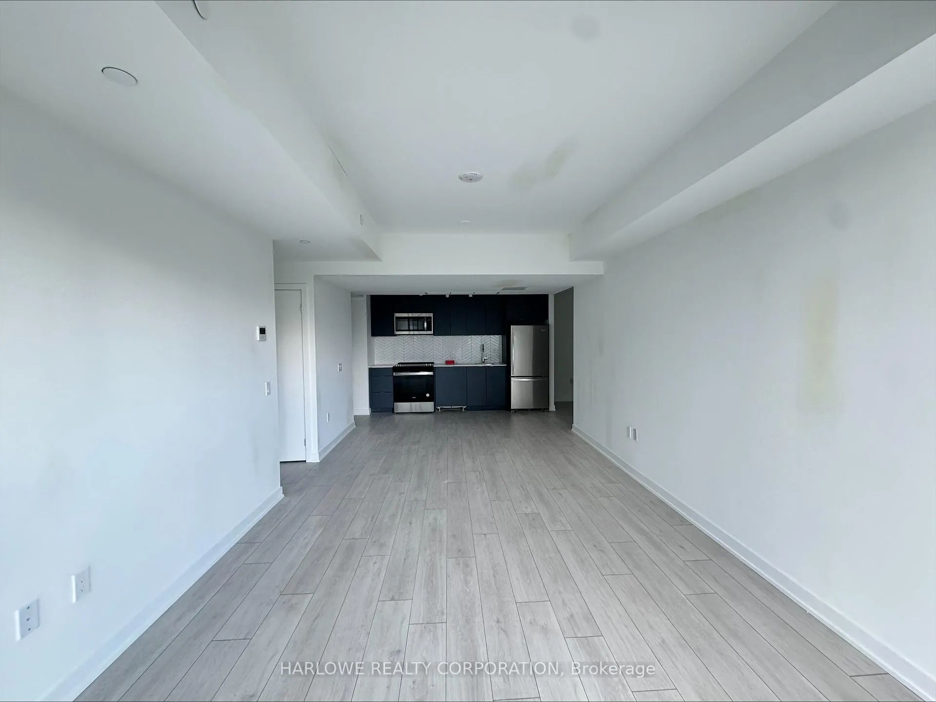 Photo 2 of Unit 441 E, 1610 Charles Street E, Whitby, Port Whitby — HOMEH