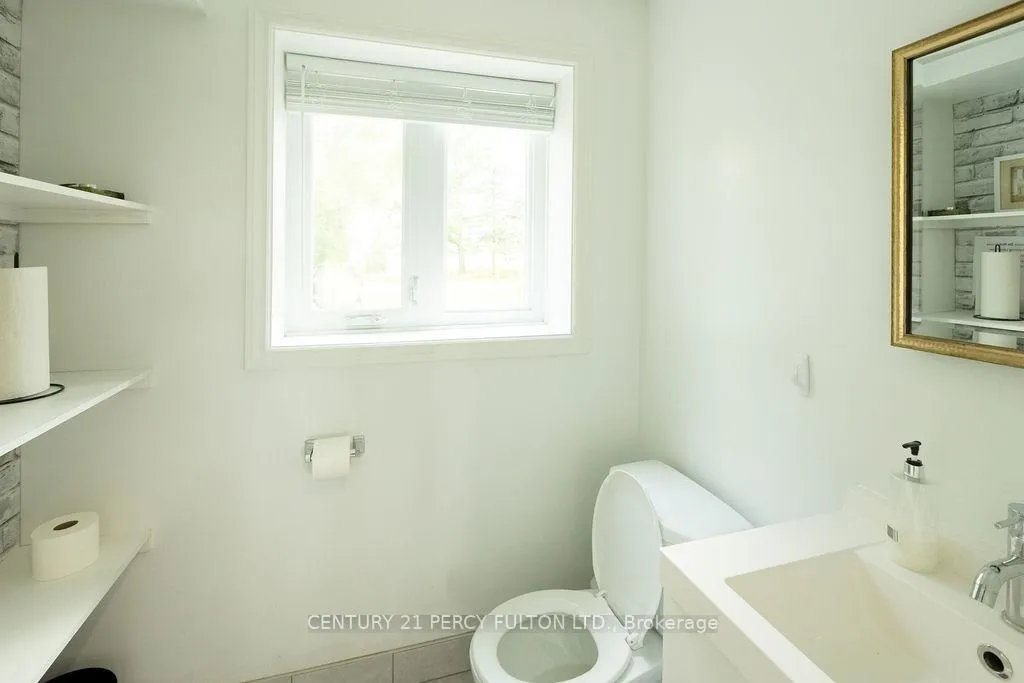 Photo 26 of 1718 Fairview Drive, Severn, Coldwater — HOMEH