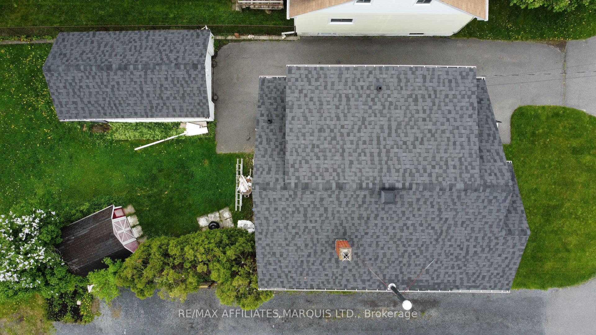 Photo 4 of 823 Amelia Street, Cornwall — HOMEH