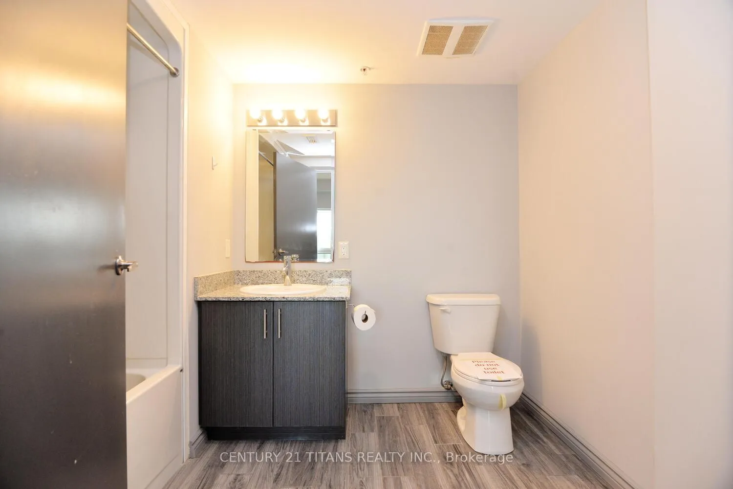 Photo 14 of Unit G405, 275 Larch Street, Waterloo — HOMEH