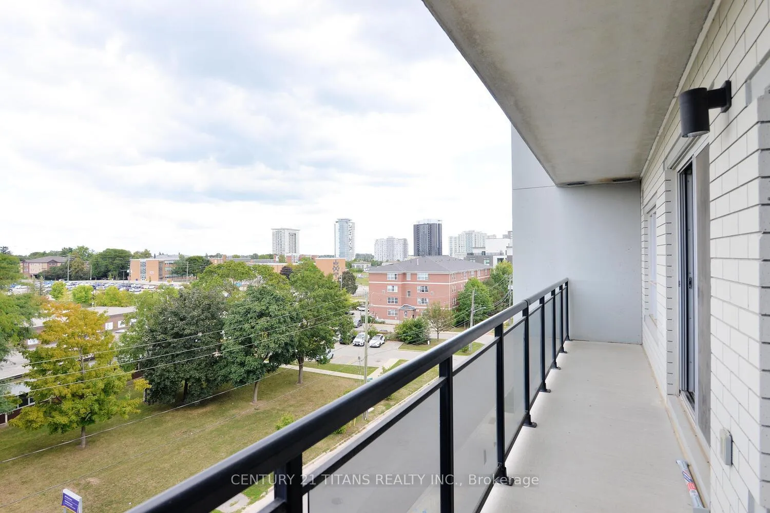 Photo 32 of Unit G405, 275 Larch Street, Waterloo — HOMEH