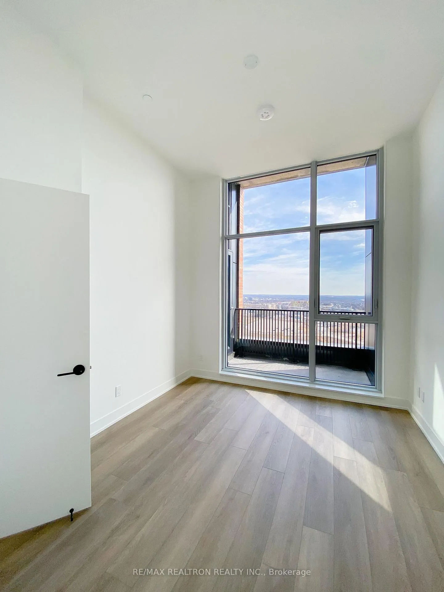 Photo 11 of Unit PH06, 38 Andre De Grasse Street, Markham, Unionville — HOMEH