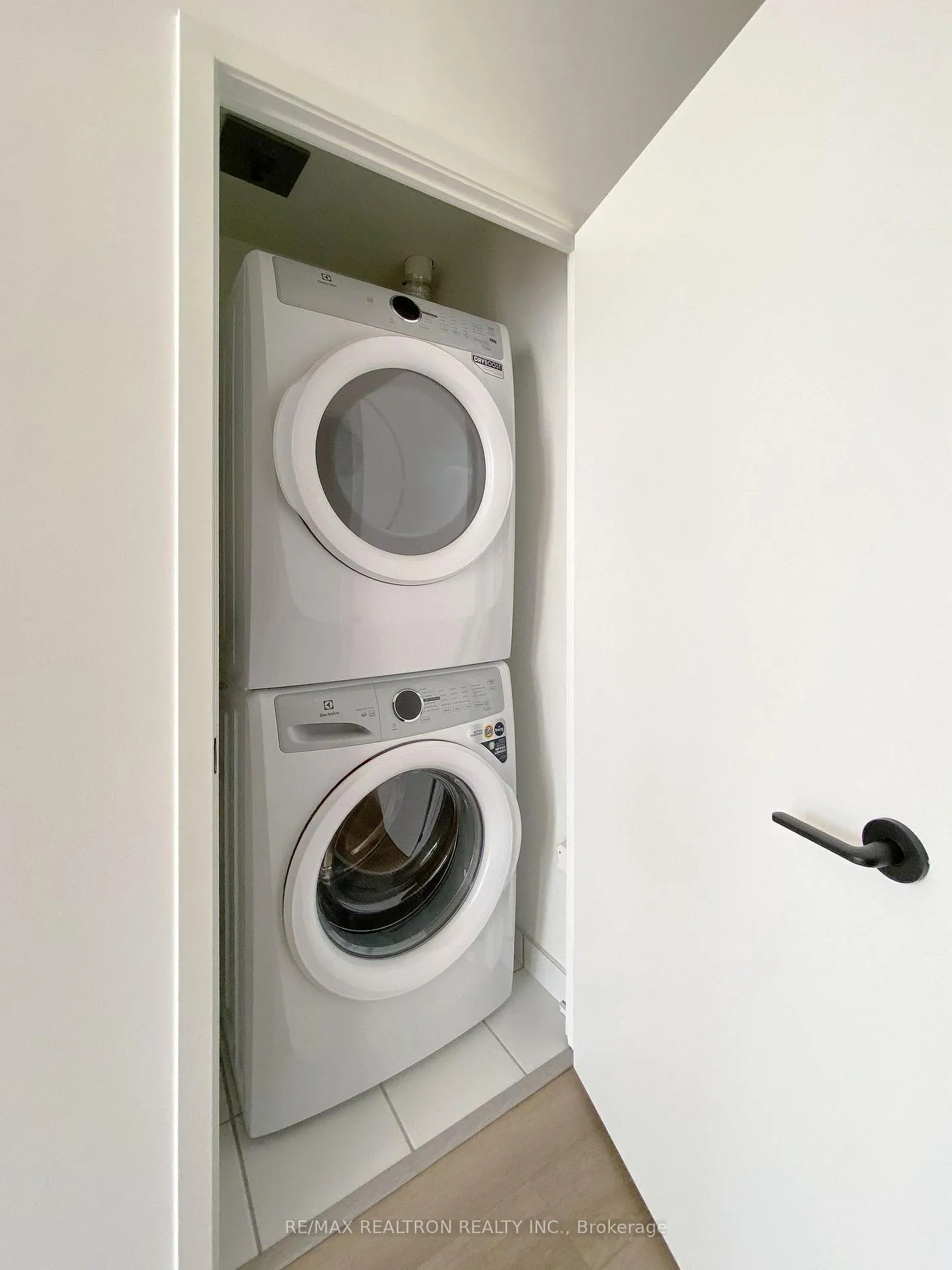 Photo 20 of Unit PH06, 38 Andre De Grasse Street, Markham, Unionville — HOMEH