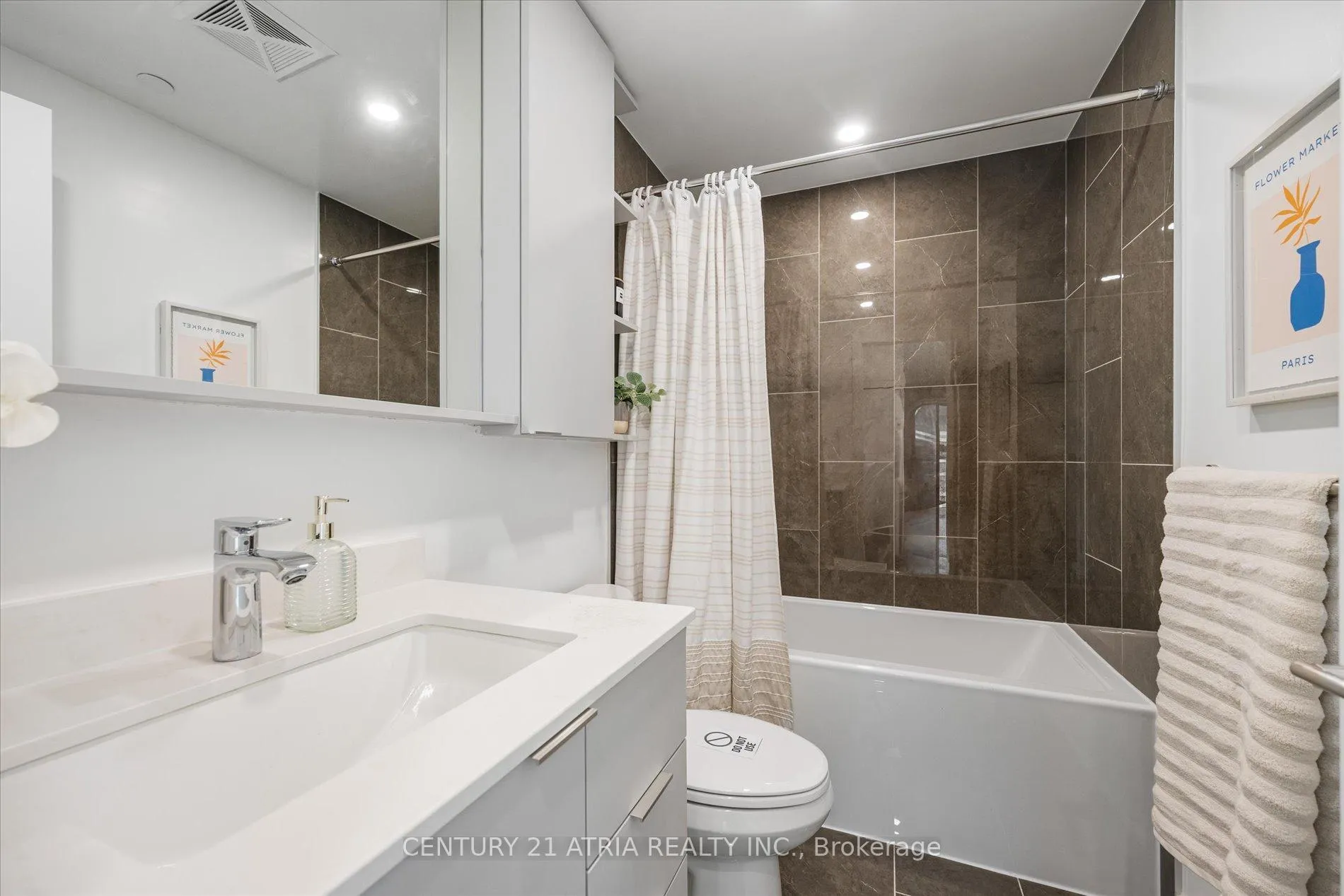 Photo 38 of Unit Lph01, 8 Cedarland Drive, Markham, Unionville — HOMEH
