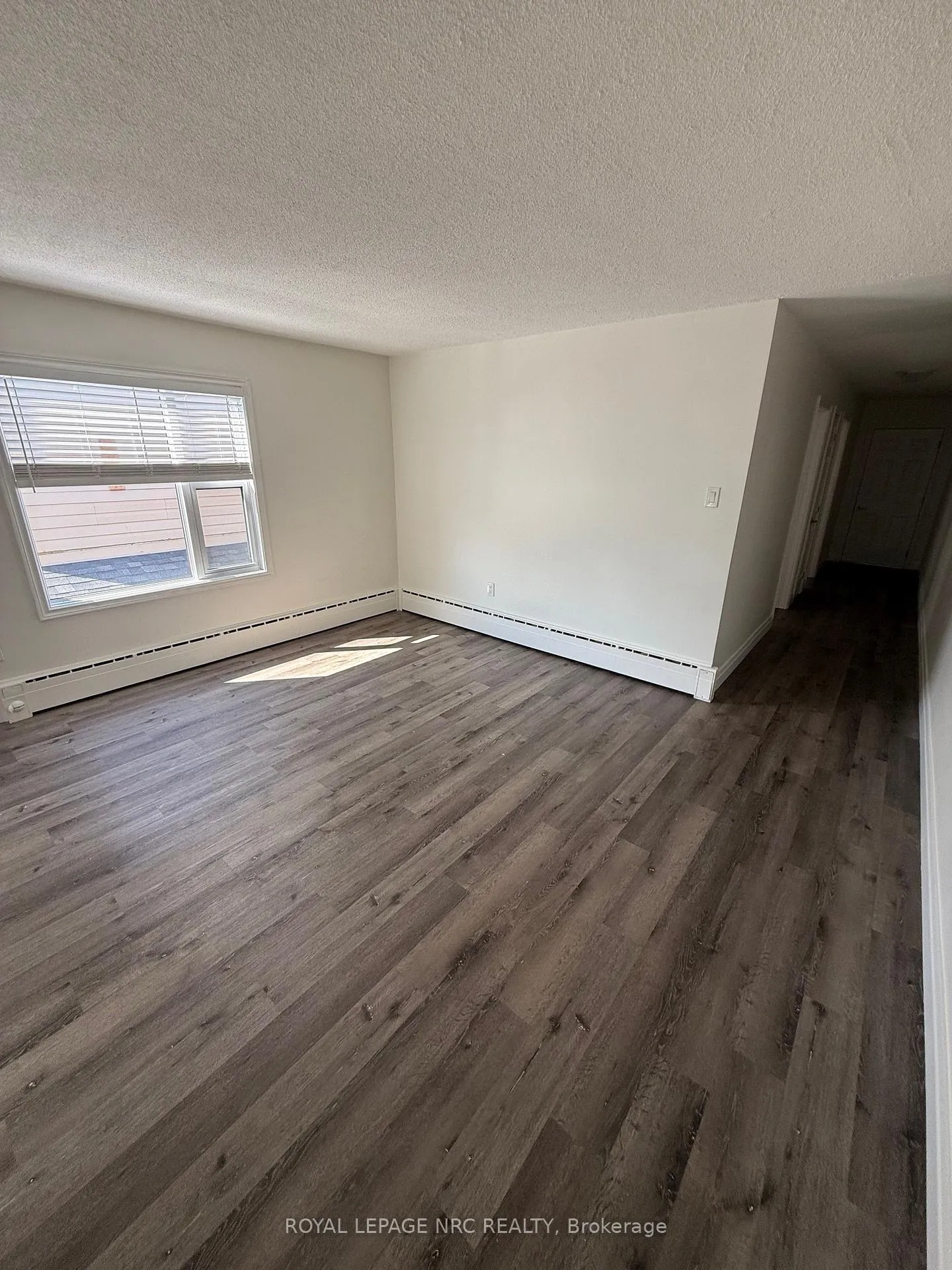 Photo 8 of Unit 2, 72 Hartzel Road, St. Catharines, Secord Woods — HOMEH
