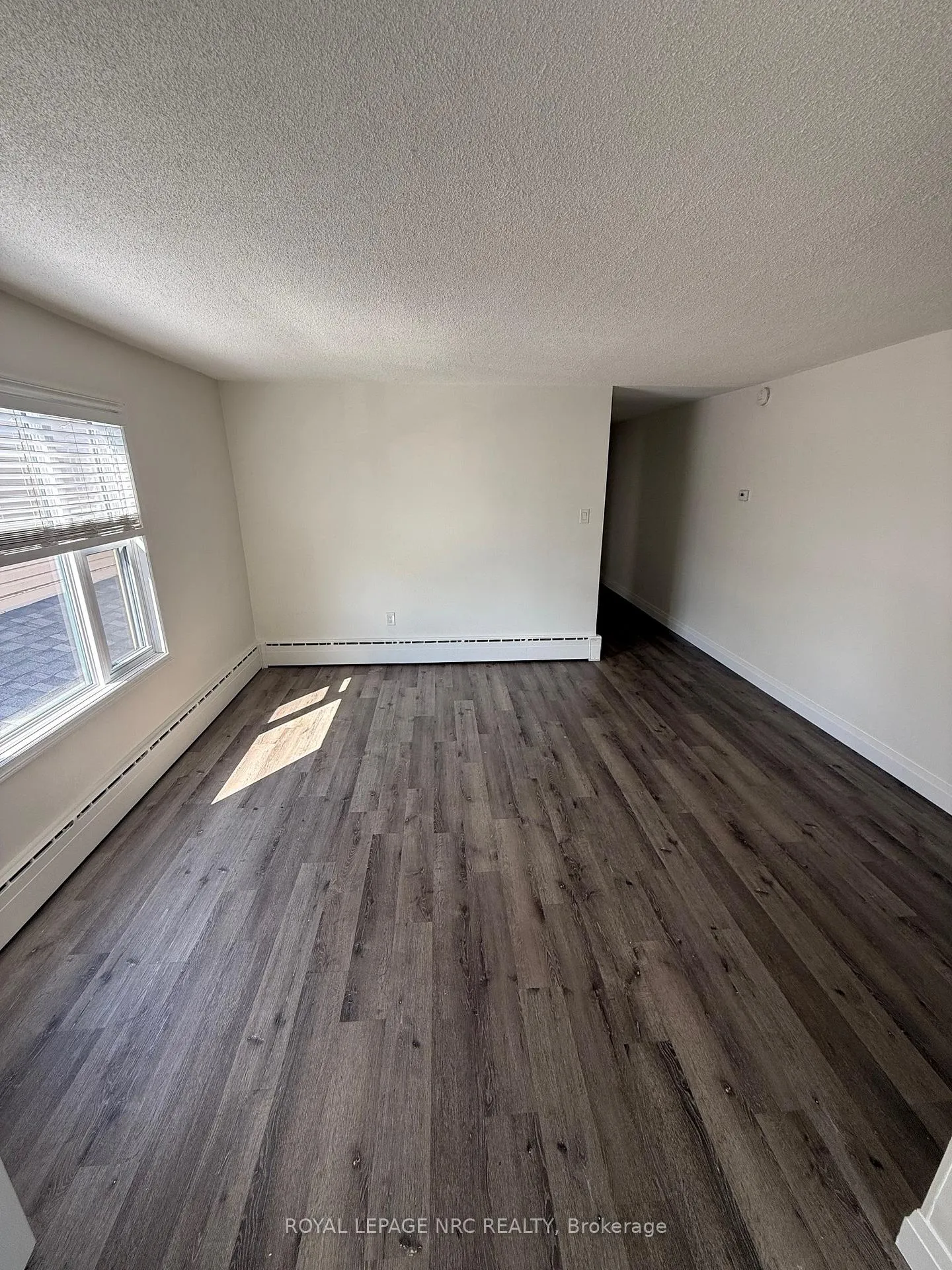 Photo 9 of Unit 2, 72 Hartzel Road, St. Catharines, Secord Woods — HOMEH