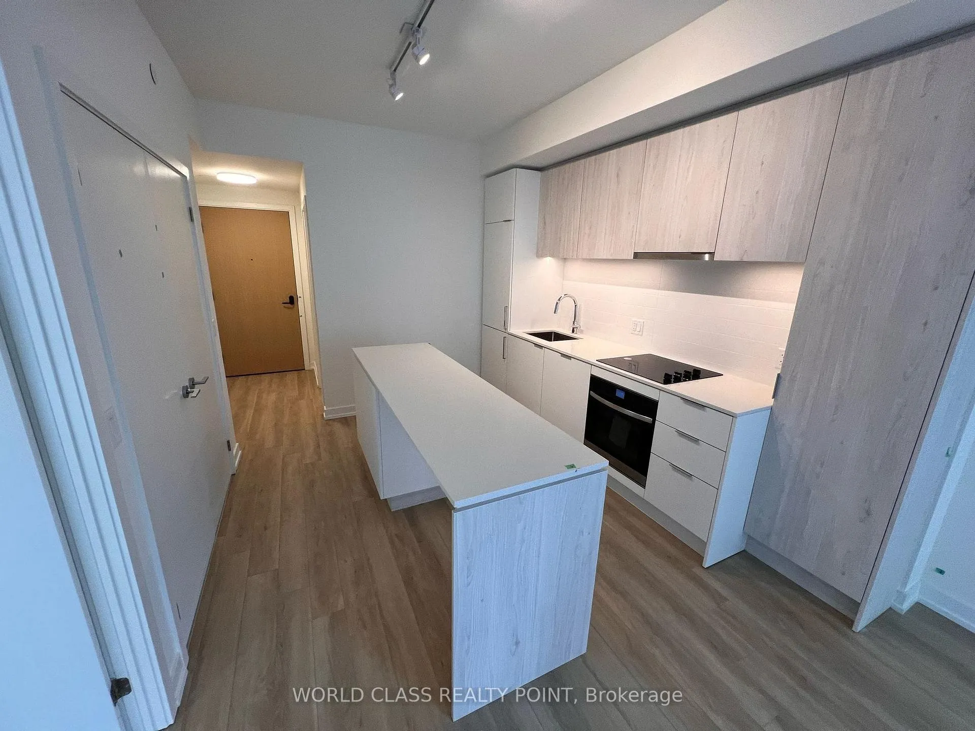 Photo 2 of 87 church Street, Toronto, Church-Yonge Corridor — HOMEH