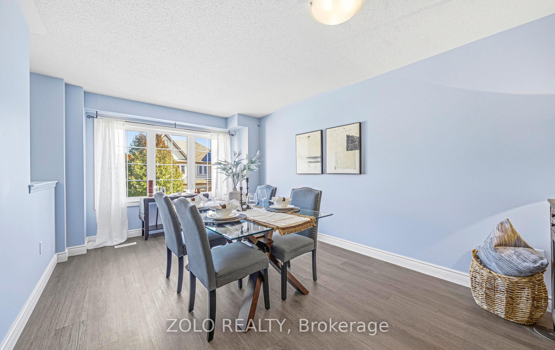 Photo 5 of 40 Farmstead Drive, Clarington, Bowmanville — HOMEH
